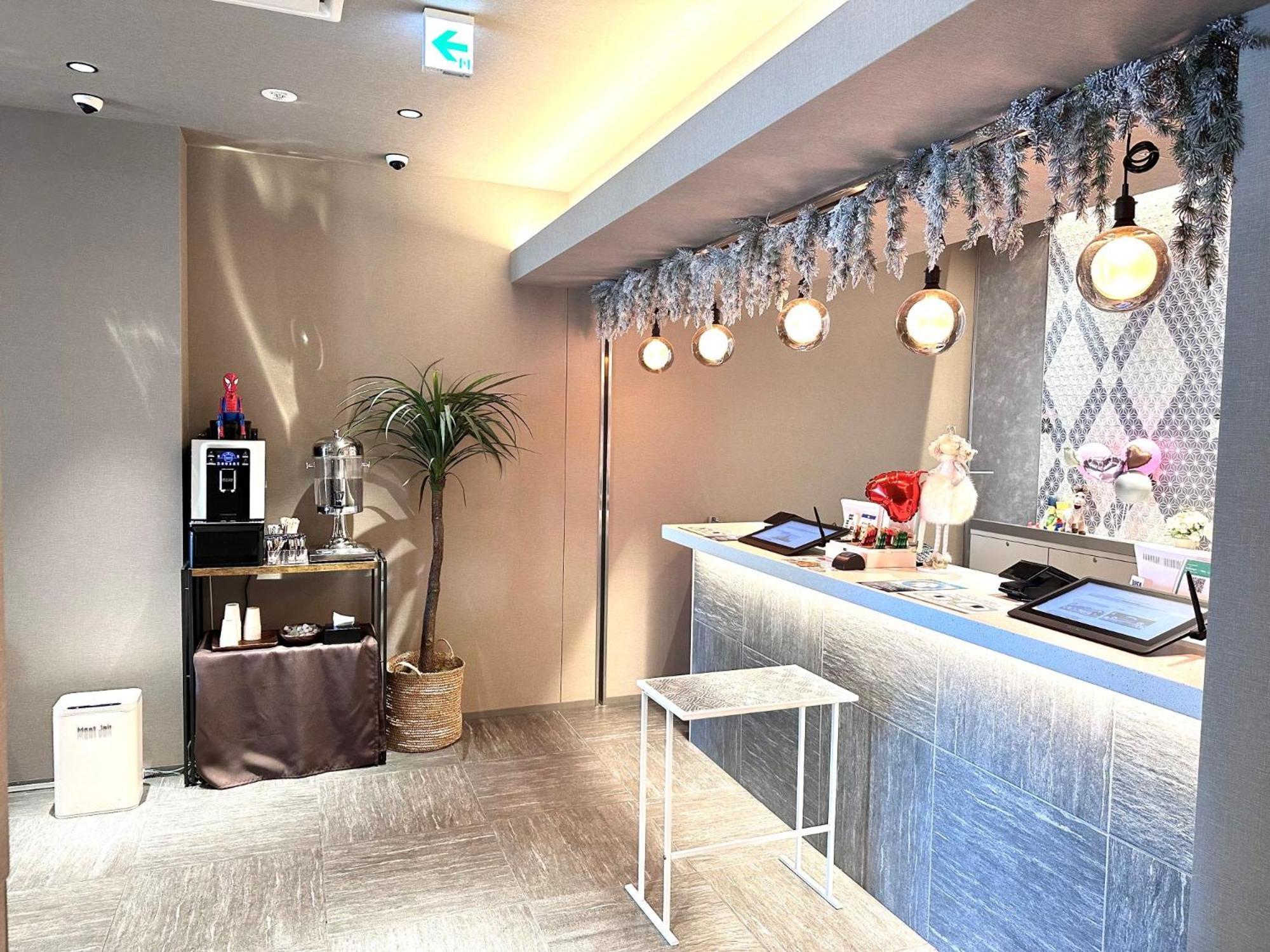 Dynasty Hotel & Resort Osaka Exteriör bild